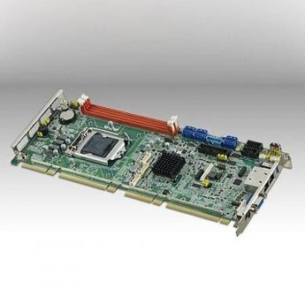 Процессорная плата PICMG 1.3 ADVANTECH для Intel Core i3/i5/i7/Xeon E3 PCE-7128G2-00A1E