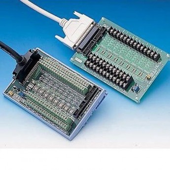 Клеммный адаптер Advantech PCLD-8710-AE